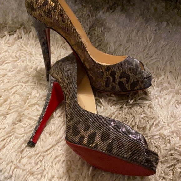 Christian Louboutin Very Prive 38 - Picture 1 of 9